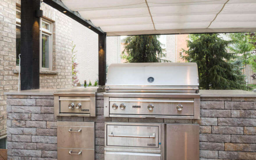 Outdoor Kitchens