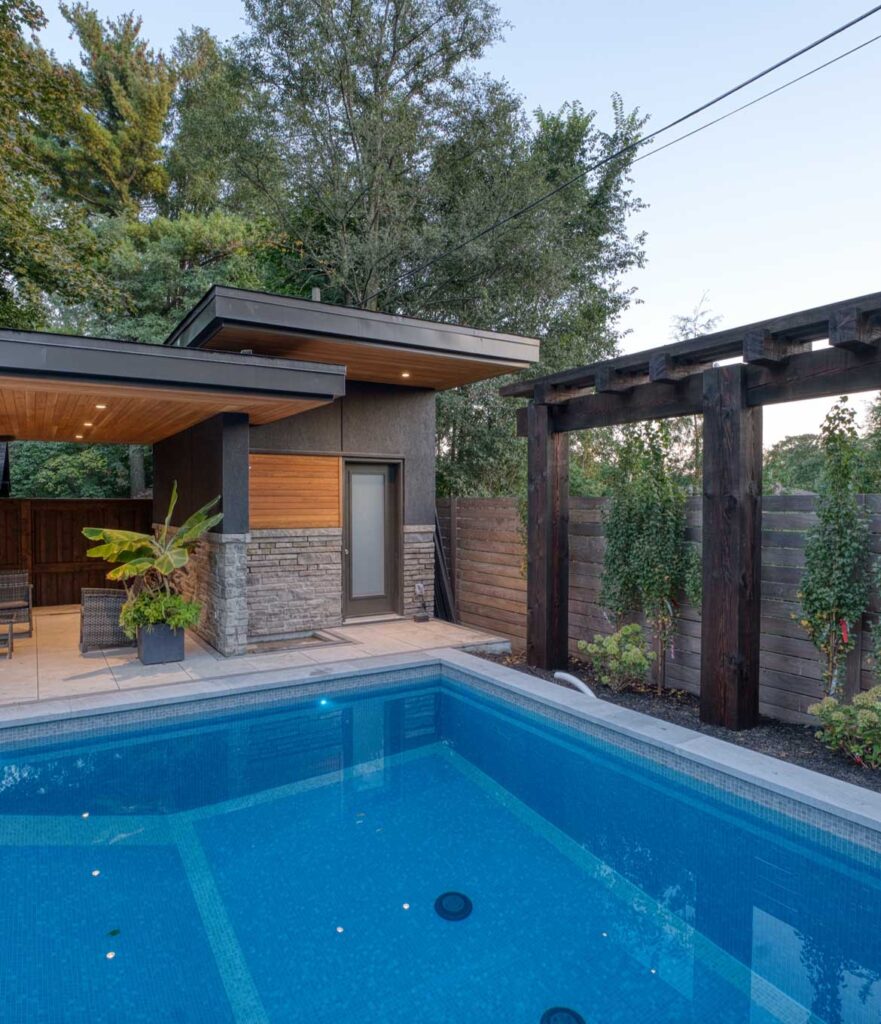 backyard landscaping toronto