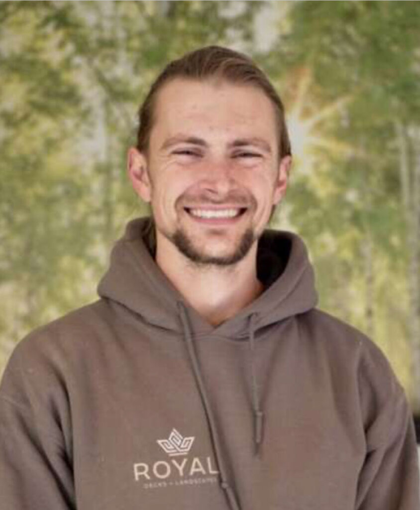 carpentry foreman at royal decks and landscapes